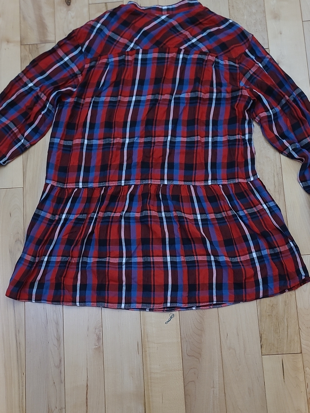 Wilfred Women's Size XS Red Plaid Button-Down Casual Shirt - Picture 7 of 7